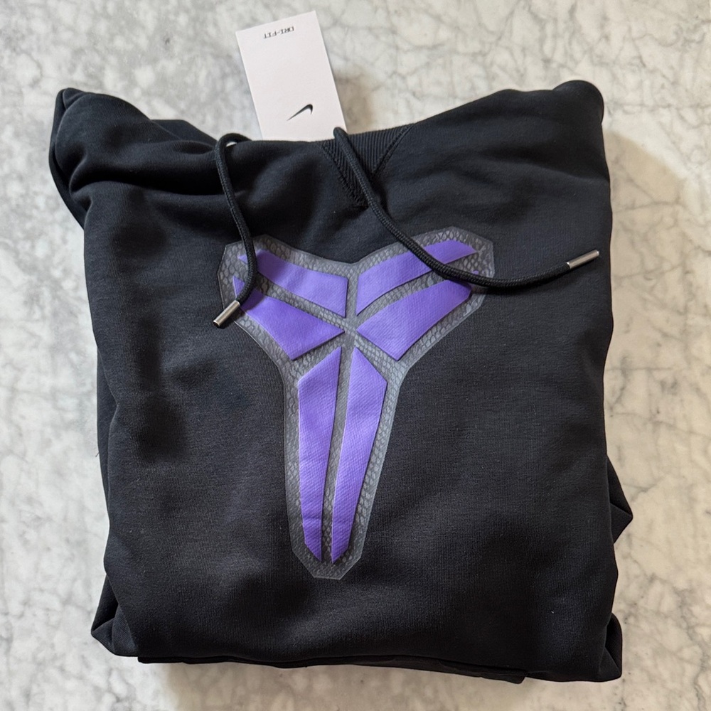 NEW Nike Kobe dri-fit Mamba hoodie sweater pullover mens S SOLD OUT